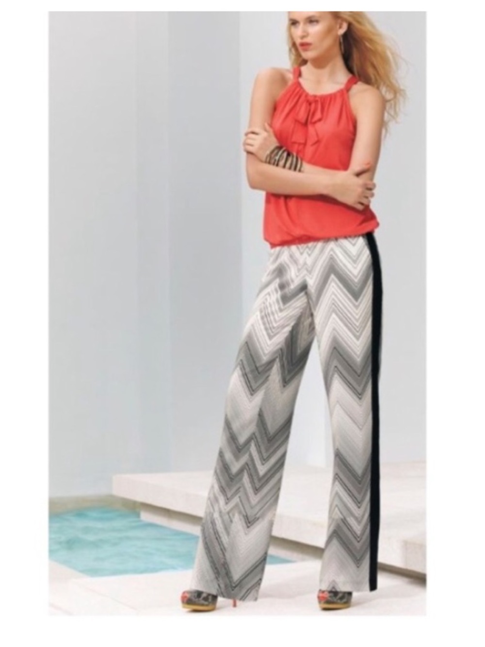 Trina Turk black and white chevron silk pants size 6